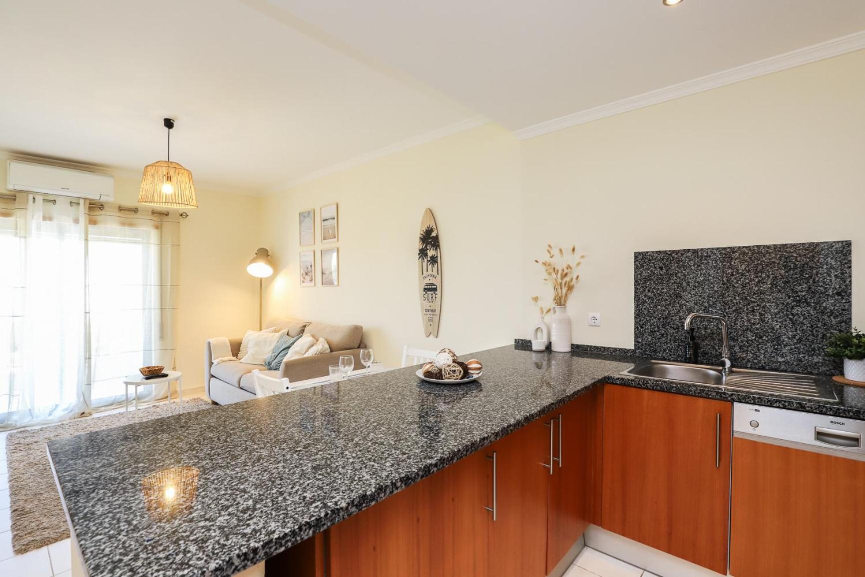 Charming Flat 10 Min Walk To Beach Appartement Albufeira Buitenkant foto