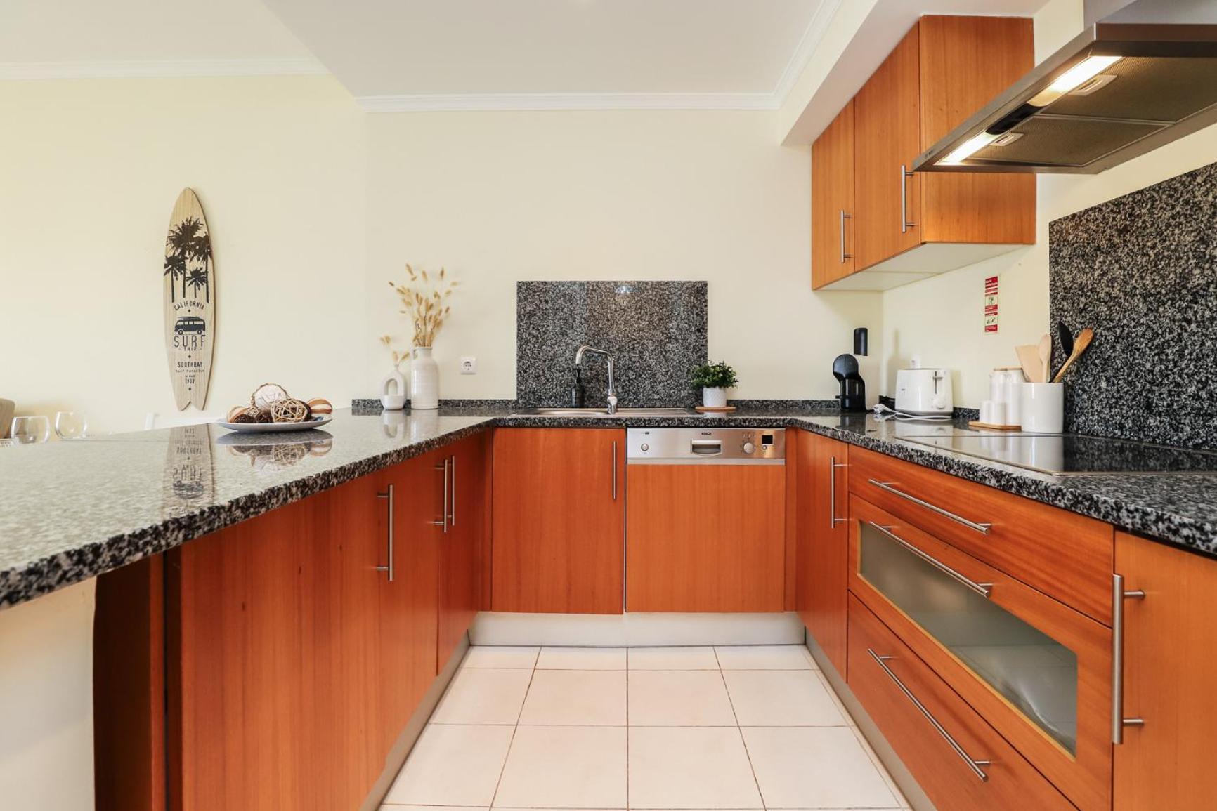Charming Flat 10 Min Walk To Beach Appartement Albufeira Buitenkant foto