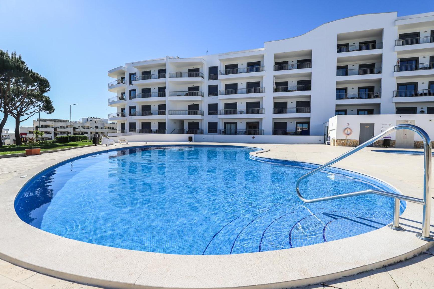 Charming Flat 10 Min Walk To Beach Appartement Albufeira Buitenkant foto