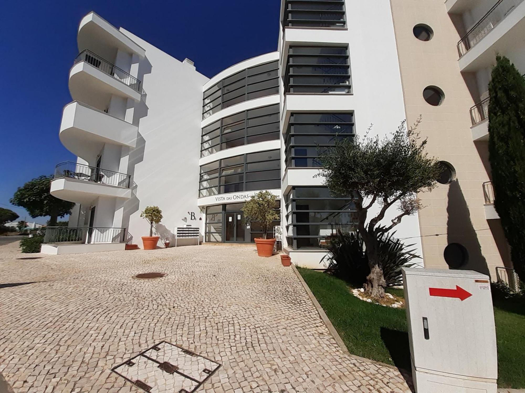 Charming Flat 10 Min Walk To Beach Appartement Albufeira Buitenkant foto